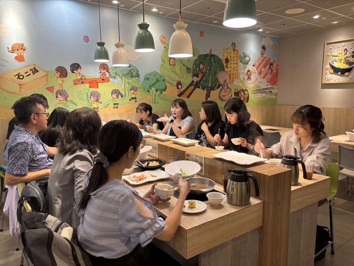 113學年度下學期期末餐敘圖片